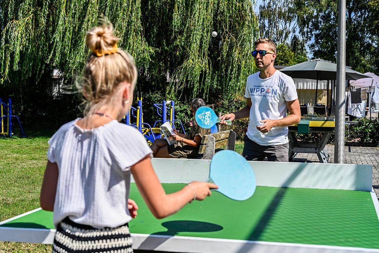 Recreatiepark De Lucht Otel Renswoude Dış mekan fotoğraf