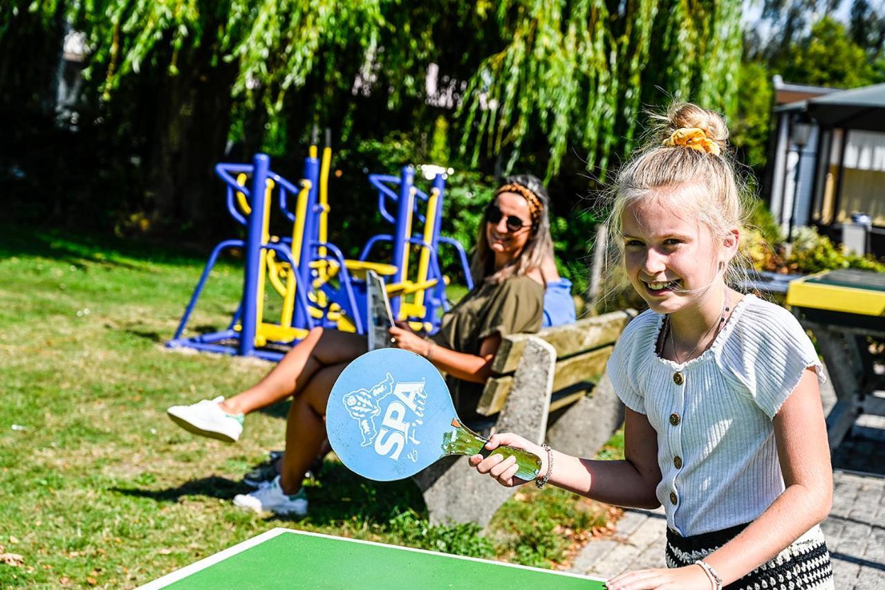 Recreatiepark De Lucht Otel Renswoude Dış mekan fotoğraf